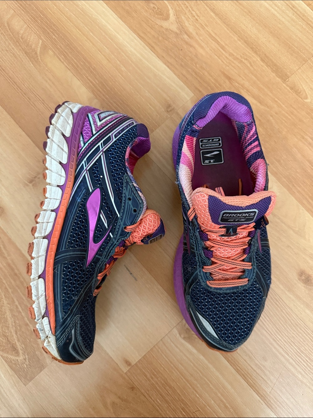 Brooks Women's Navy, Purple & Coral Running Sneakers